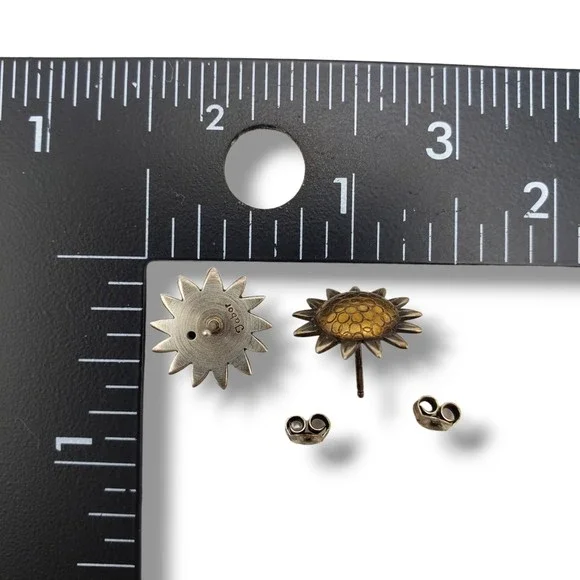 Vintage Jabor Sunflower Stud Earrings Pewter Brass Post Pierced - Picture 11 of 11